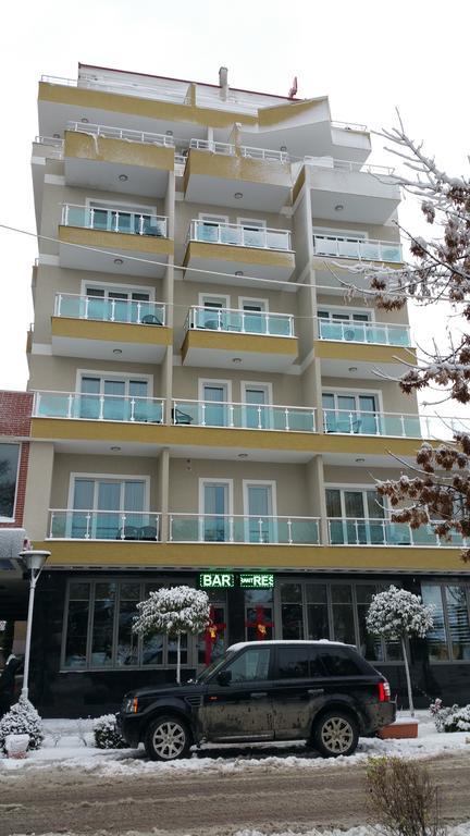 Hotel Pogradeci מראה חיצוני תמונה