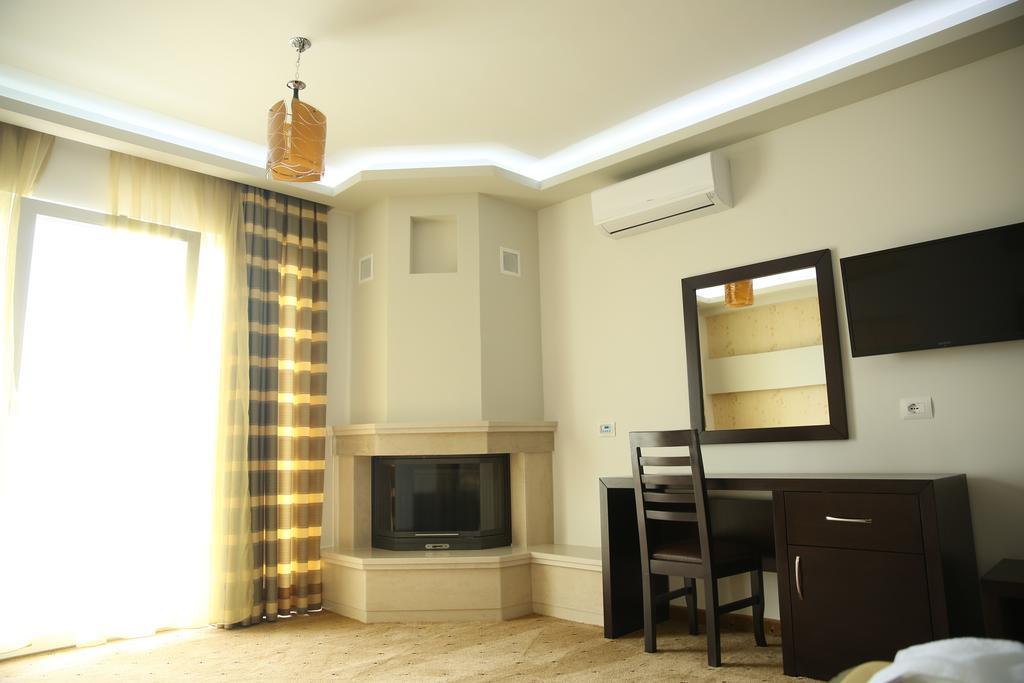 Hotel Pogradeci חדר תמונה