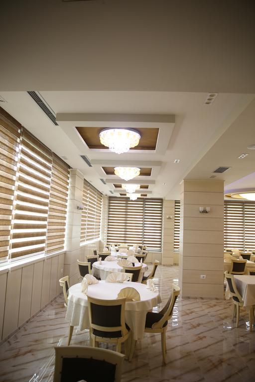 Hotel Pogradeci מראה חיצוני תמונה