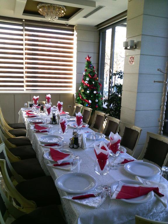 Hotel Pogradeci מראה חיצוני תמונה