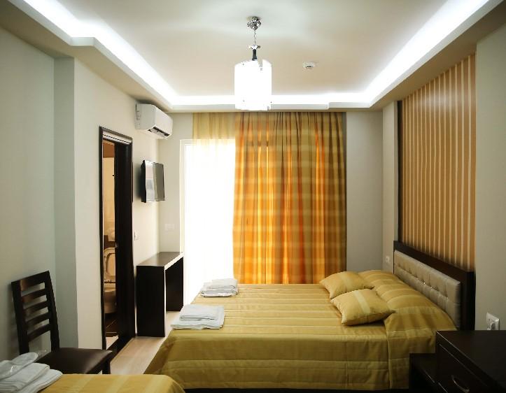 Hotel Pogradeci מראה חיצוני תמונה